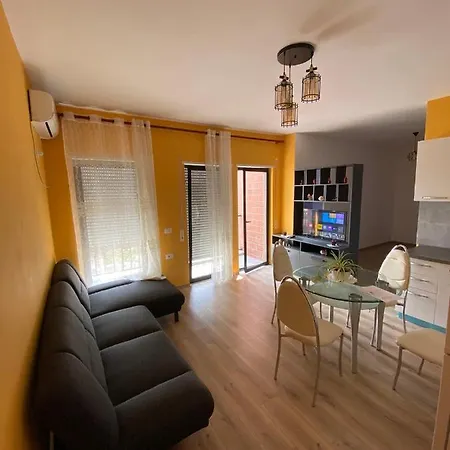 Apartment Eq *
